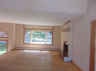 2 Forge Rd, Hewitt, NJ 07421