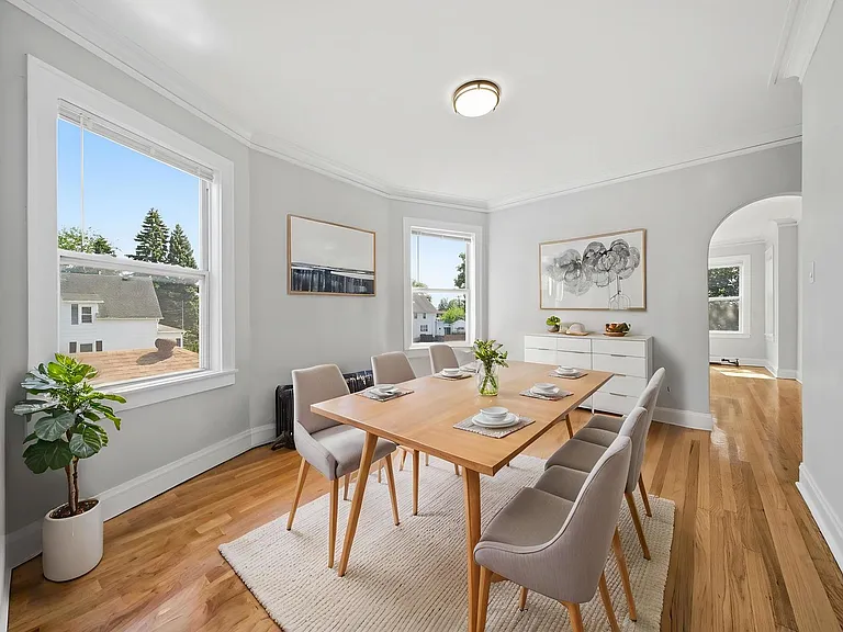 12353 Maple Ave #2 — Photo 4