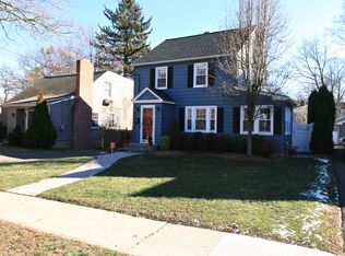 53 Rockland Rd, Fairfield, CT 06825