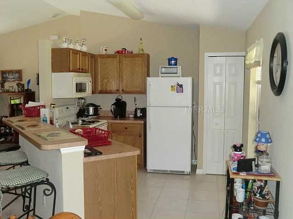4th image of 4765 Pincushion St