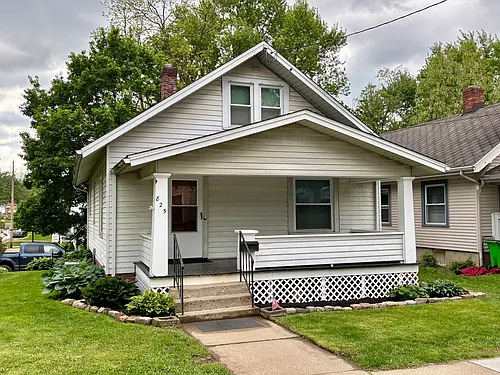 825 Gasche St Photo 1