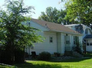 1129 18th St N APT 1, Fargo, ND 58102