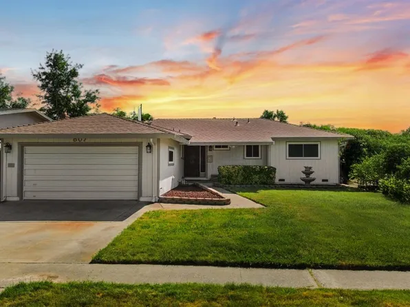 807 Oak Ridge Dr, Roseville, CA 95661