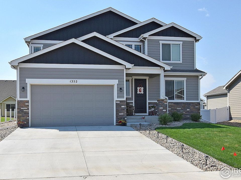 1st image of 3304 Sapphire Ct