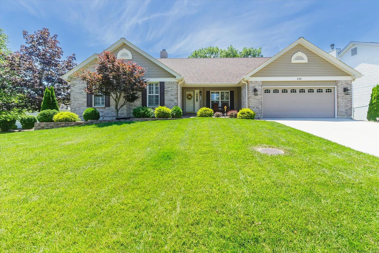 515 Crown Passage Dr photo 1