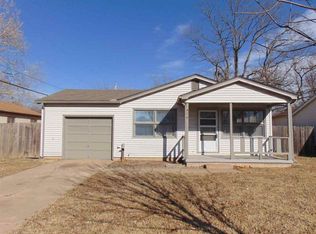 826 N McComas Ave, Wichita, KS 67203