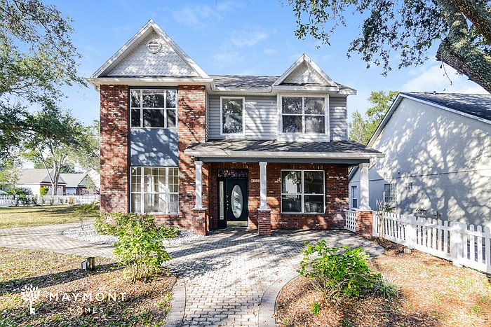 1st image of 1026 Woodflower Way