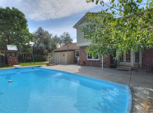 7673 W Laurel Ave, Littleton, CO 80128