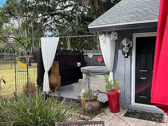 5th image of 5606 Michael Ln