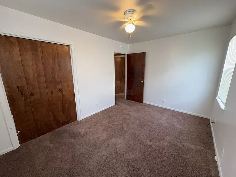 906 Jefferis Ave — Photo 15