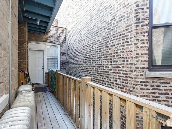 2nd image of 2838 N Albany Ave #1623