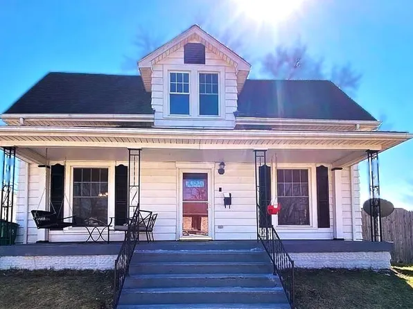 403 E Thompson St, Edinburgh, IN 46124