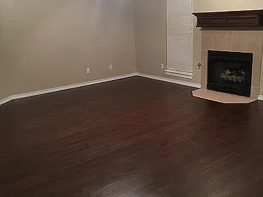 3 bed, 2000 sqft, $1,950 — Photo 3