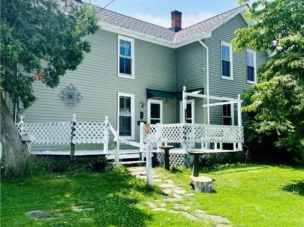 2152 W 13th St, Ashtabula, OH 44004