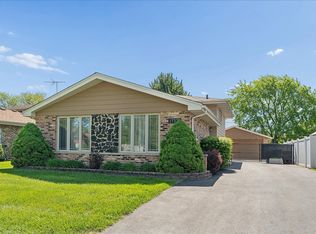 17335 Overhill Ave, Tinley Park, IL 60477