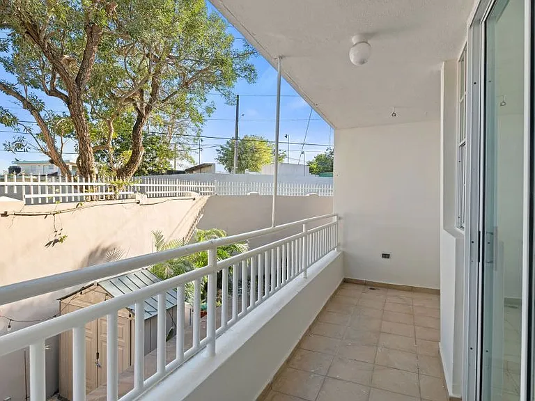 Cond Boulevard Del Rio Apt C204 — Photo 4