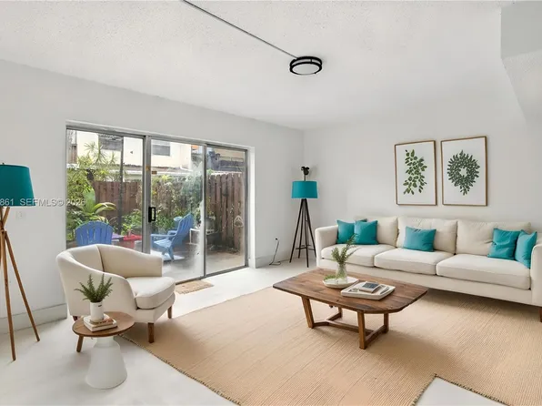 4165 SW 66th Ter #109, Davie, FL 33314