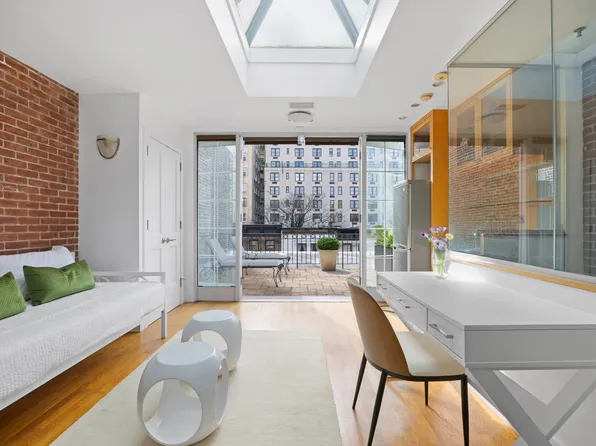 51 West 82nd Street image 12 of 14