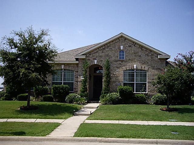 1st image of 1030 Countryside Dr