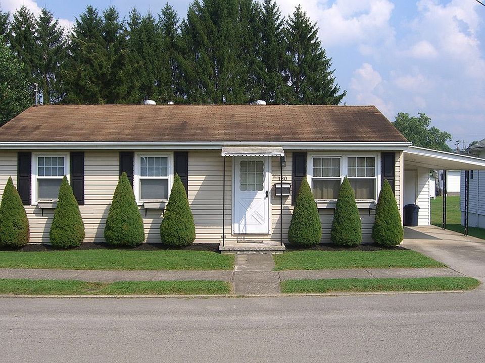 View of the front of the house.