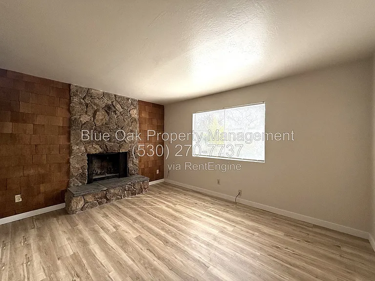 1505 W 3rd St #F — Photo 2