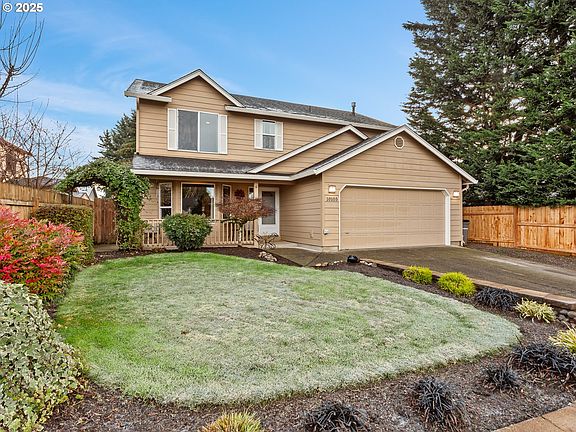3rd image of 10105 NE 122nd Ave