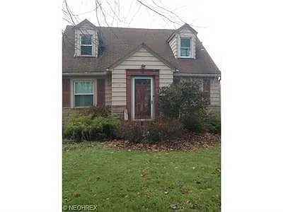 326 Willard Ave SE photo 1