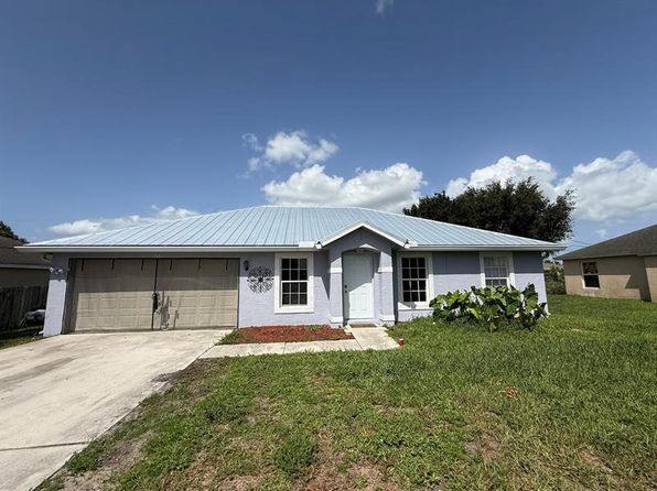 1661 SW Cameo Blvd
