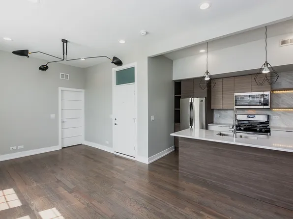 2450 W Chicago Ave #3F, Chicago, IL 60622