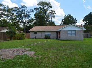 1105 Crescent Blvd, Cleveland, TX 77327