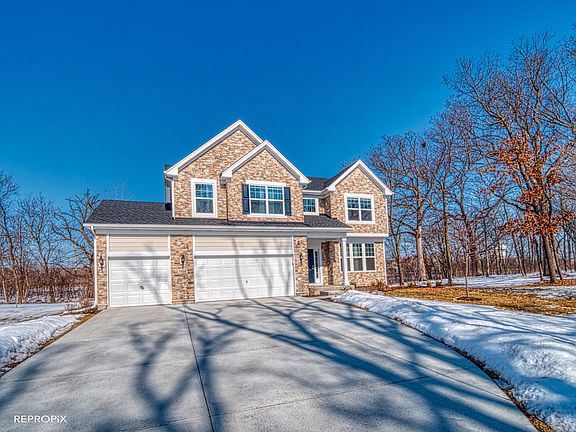 2nd image of 5868 Bur Oak Dr