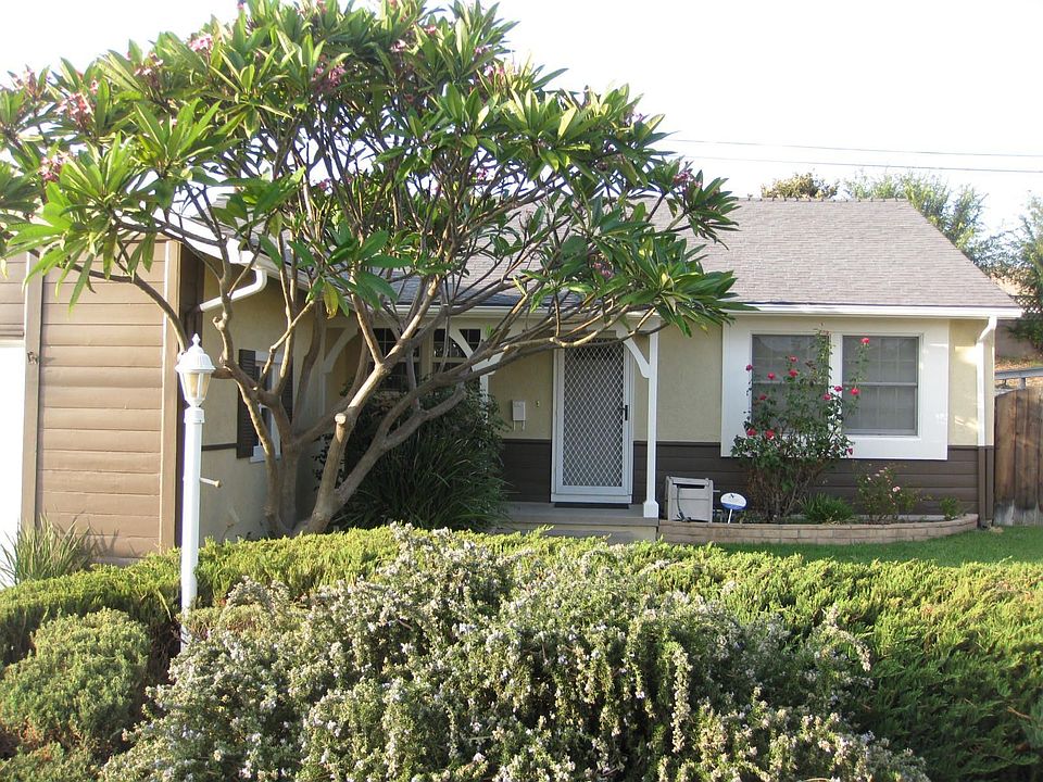 1st image of 16009 Mart Dr