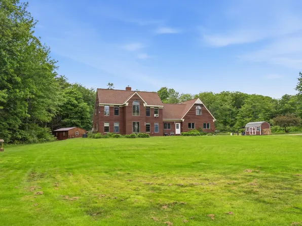 320 Lowelltown Road, Wiscasset, ME 04578