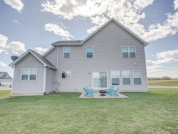3rd image of 5606 Cedar Bend Dr