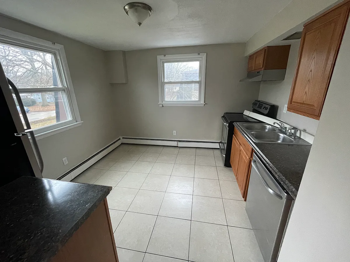 Building Photo - 5029 Aravesta Ave #4