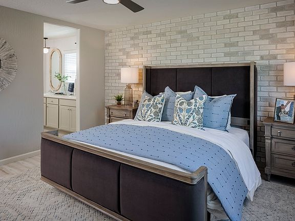 Hawthorne_Owners_Suite_YEh38jY.jpg