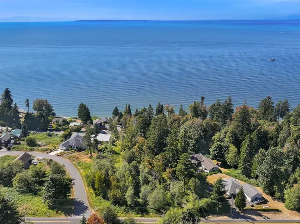 8795 Semiahmoo Drive, Blaine, WA 98230