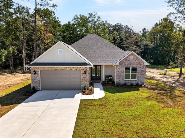65040 Smith Rd, Pearl River, LA 70452