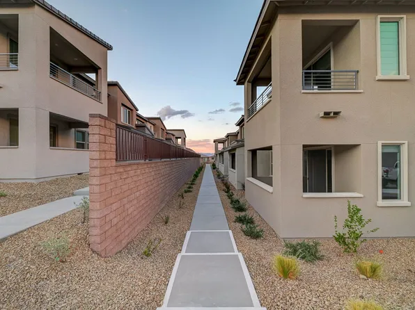 2537 Monolith St, Las Vegas, NV 89138