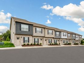 446 Needmore Rd, Clarksville, TN