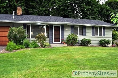 1st image of 10610 NE 137th Pl