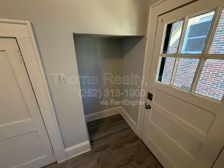 821 Marigold St — Photo 12