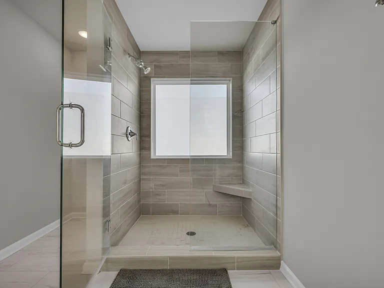 91 Regent Park — Photo 12