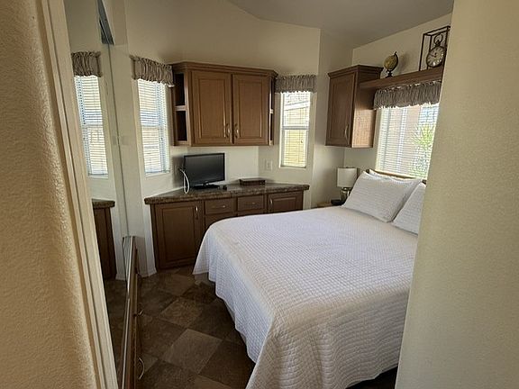 4th image of 1110 N Henness Rd Lot 915