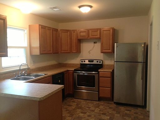 5th image of 9502 Kimberly Lynn Cir