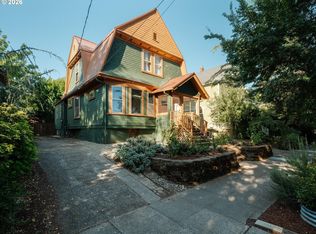 3915 SE Main St, Portland, OR 97214