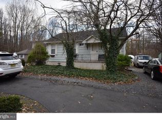 317 Sunset Rd, Burlington, NJ 08016