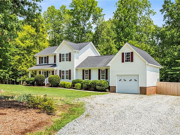3rd image of 514 Beckenhill Dr