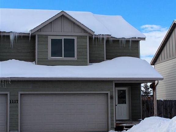 2nd image of 1117A Idaho St