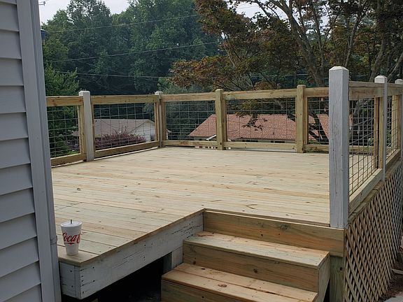 5th image of 113 Riverbend Cir